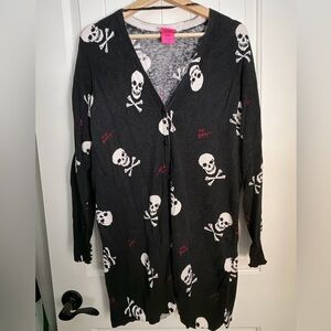 Torrid 🖤 Betsey Johnson Black and White Skull Cardigan